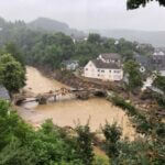 Tampak atas banjir di Schuld, Jerman. (16/07) (Sumber: Martin Schlicht/Reuters)