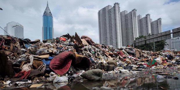Foto 1. Masalah Sampah Jakarta (Net)